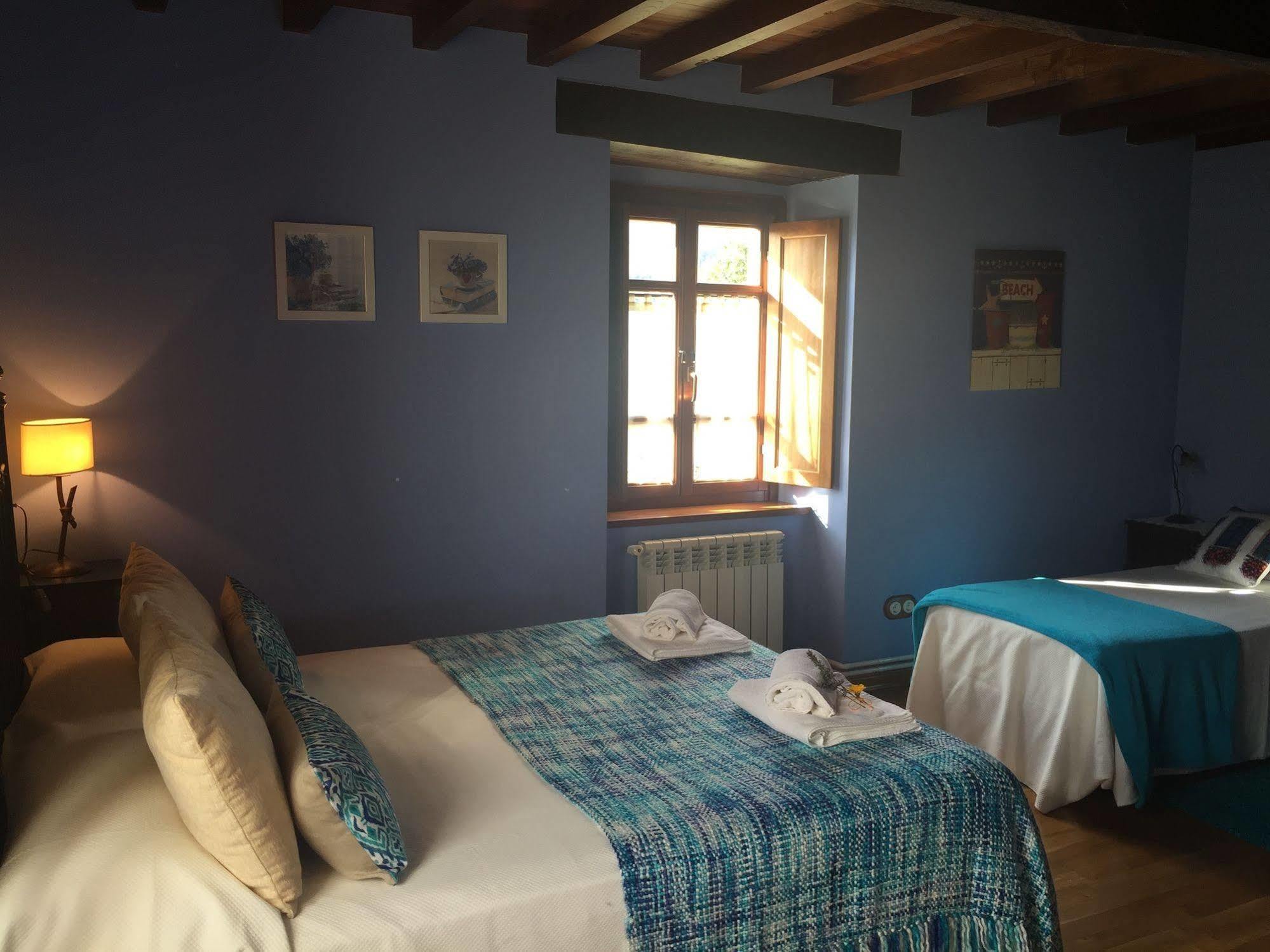Os Tres Teixos Hotel Adelan Luaran gambar