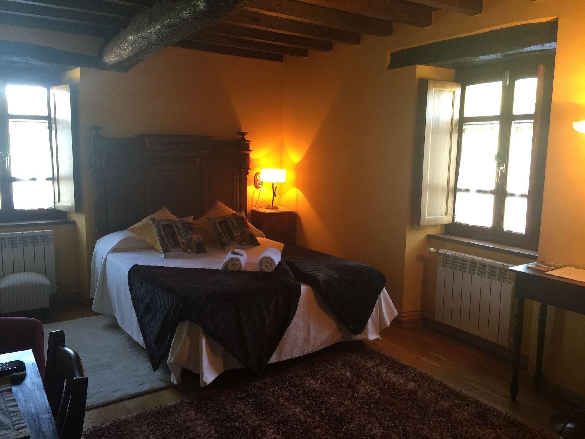 Os Tres Teixos Hotel Adelan Luaran gambar